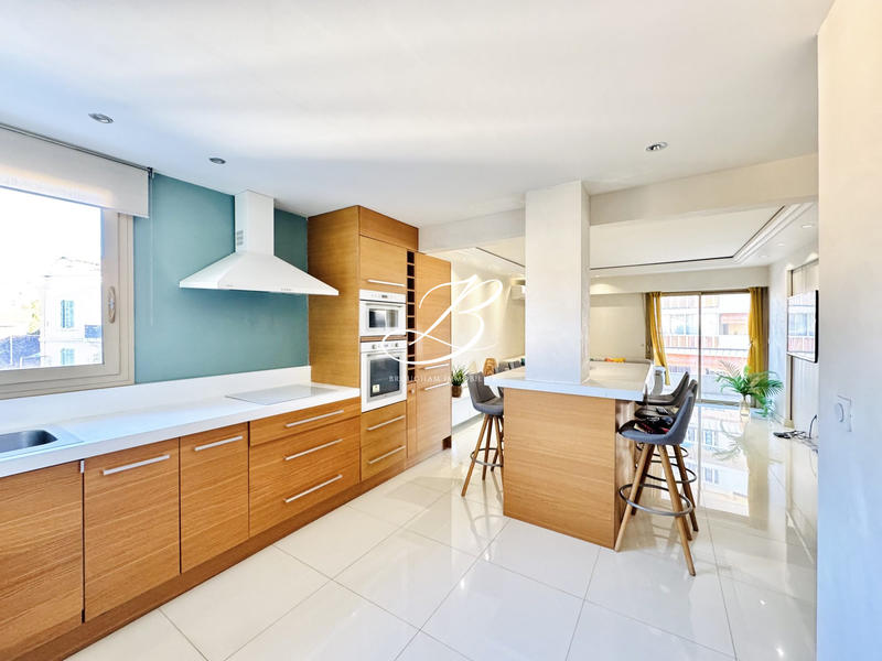 Appartement - 64 m² - 3 pièces