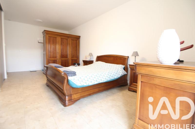 Maison - 195 m² - 6 pièces