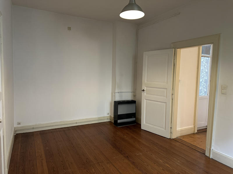 Appartement - 90 m² - 4 pièces