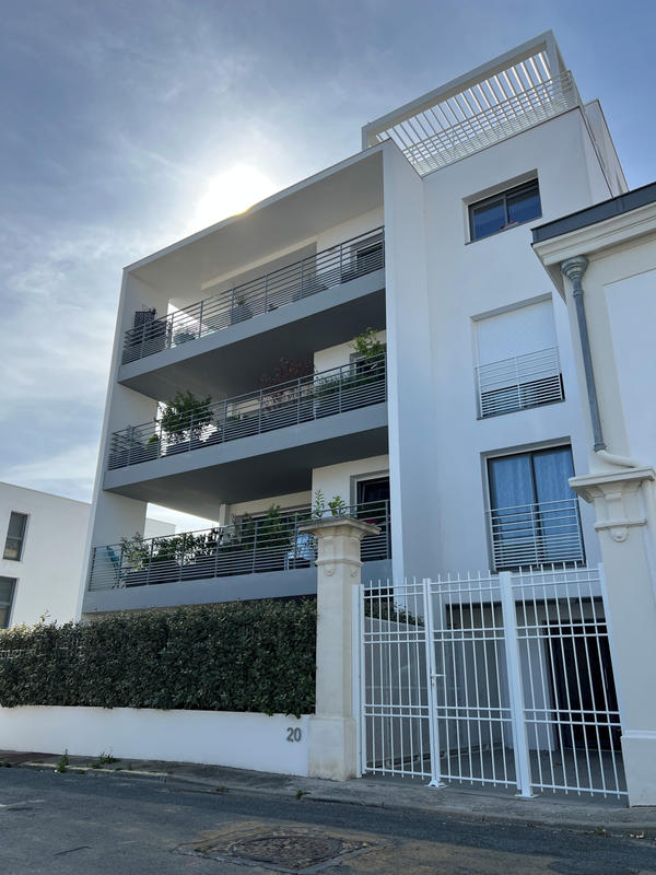 Appartement - 99 m² - 3 pièces