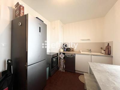 Appartement - 102 m² - 5 pièces