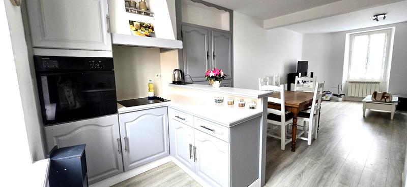 Appartement - 60 m² - 3 pièces