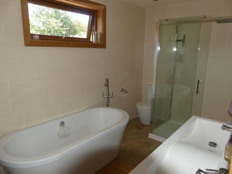 Maison - 202 m² - 5 pièces