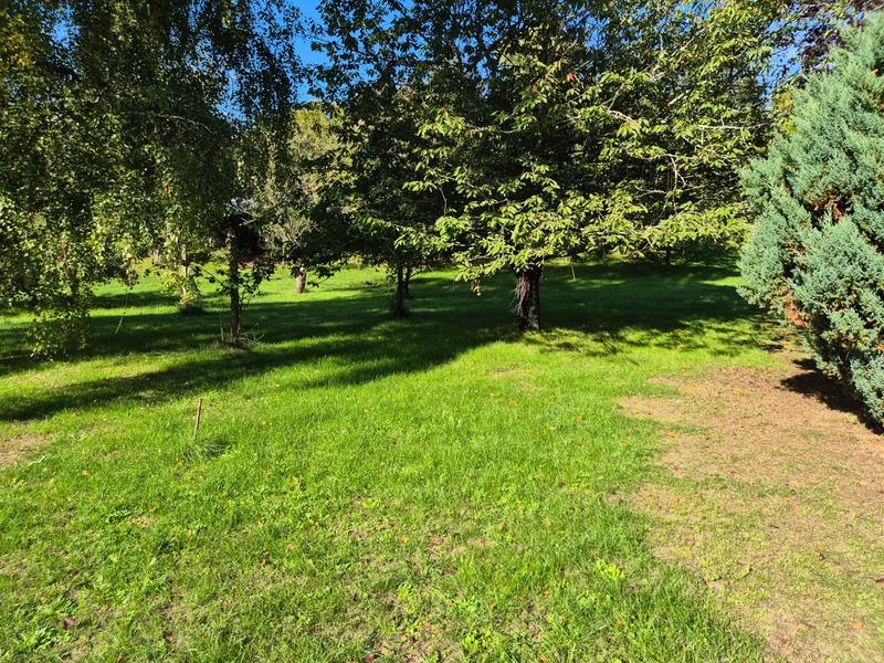 Terrain constructible - 3 000 m²