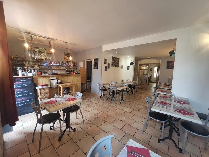 Fonds de commerce - 738 m²