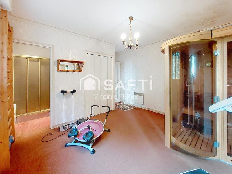 Villa - 223 m² - 7 pièces