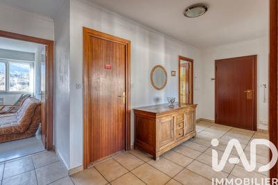 Appartement - 98 m² - 4 pièces