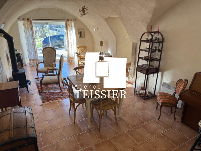 Maison - 166 m² - 6 pièces