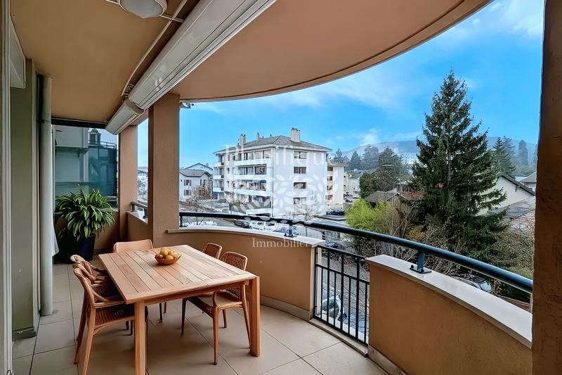 Appartement - 60 m² - 2 pièces