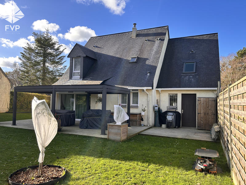 Maison - 110 m² - 5 pièces