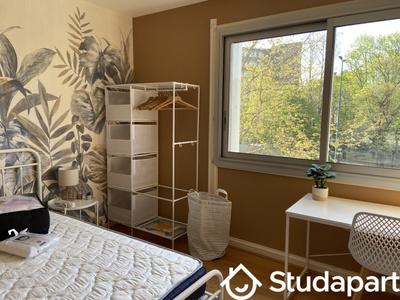 Chambre - 9 m² - 1 pièce