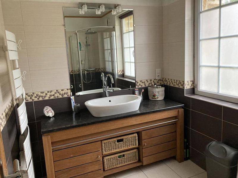 Maison - 257 m² - 6 pièces