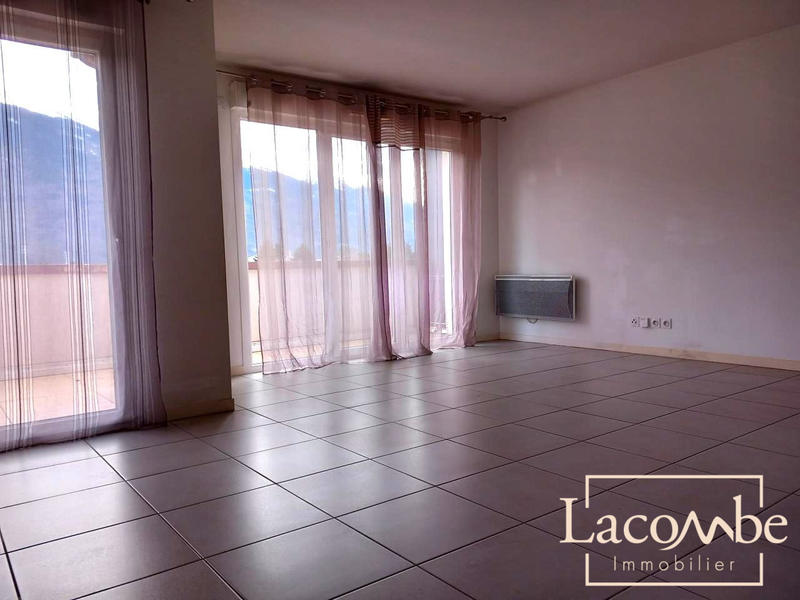 Appartement - 85 m² - 4 pièces