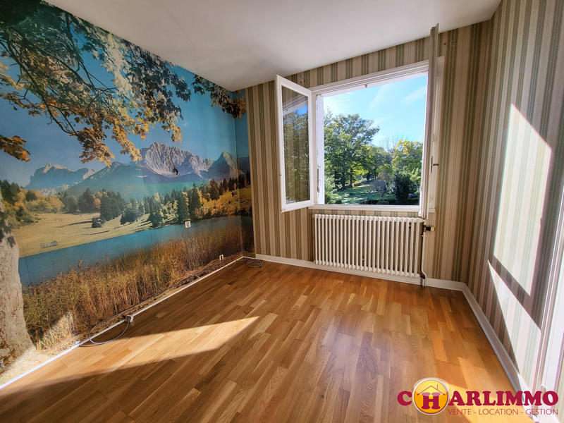 Maison traditionnelle - 134 m² - 5 pièces