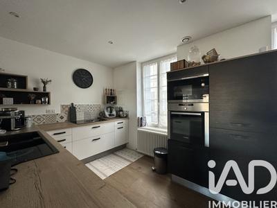 Maison de ville - 210 m² - 6 pièces