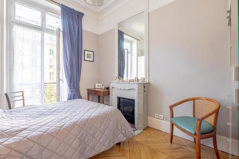 Appartement - 111 m² - 5 pièces