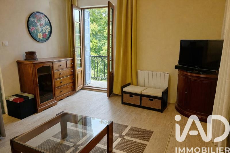 Maison - 190 m² - 9 pièces