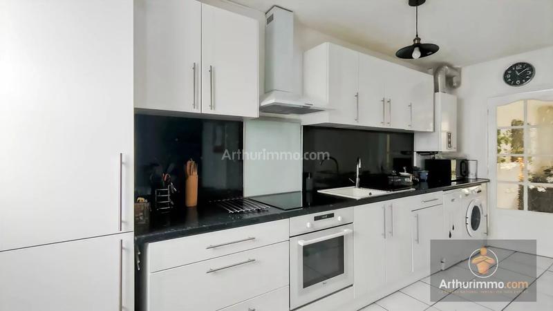 Maison - 88 m² - 5 pièces