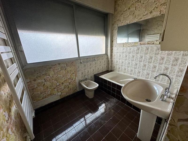 Appartement - 140 m² - 5 pièces