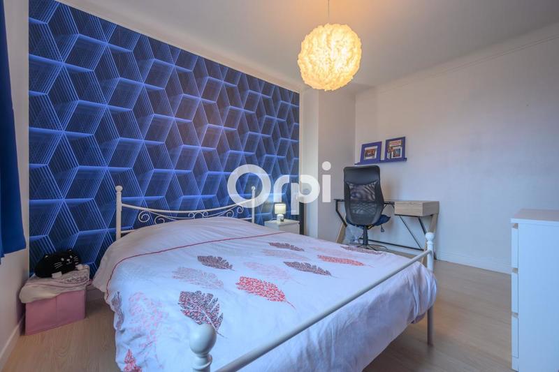 Maison - 94 m² - 4 pièces