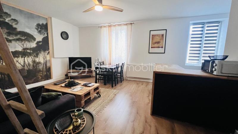 Immeuble - 179 m² - 5 pièces