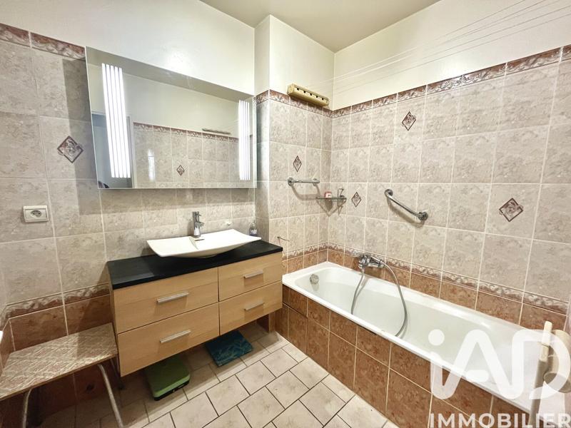 Appartement - 56 m² - 3 pièces