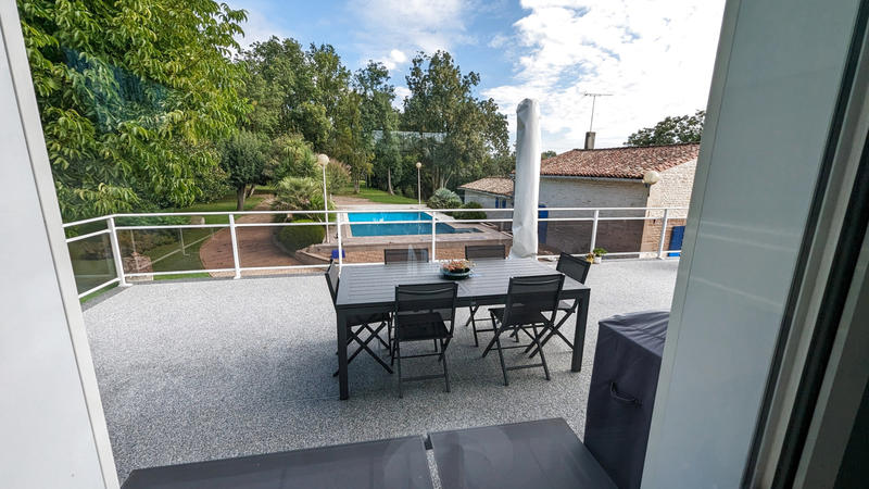 Maison - 166 m² - 7 pièces