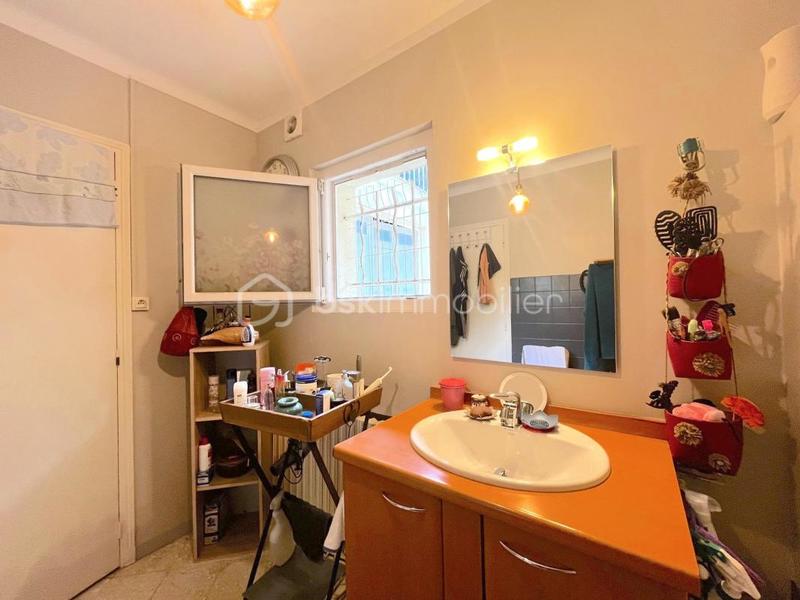 Immeuble - 190 m² - 7 pièces