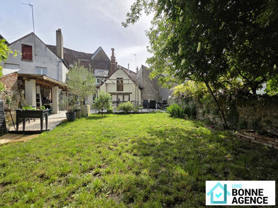 Maison traditionnelle - 115 m² - 4 pièces