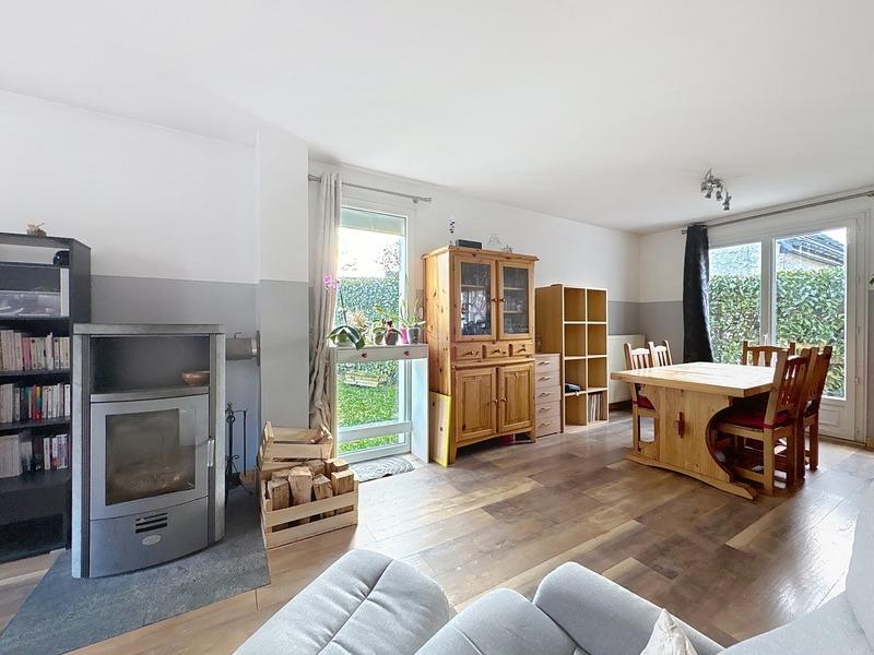 Maison - 111 m² - 5 pièces