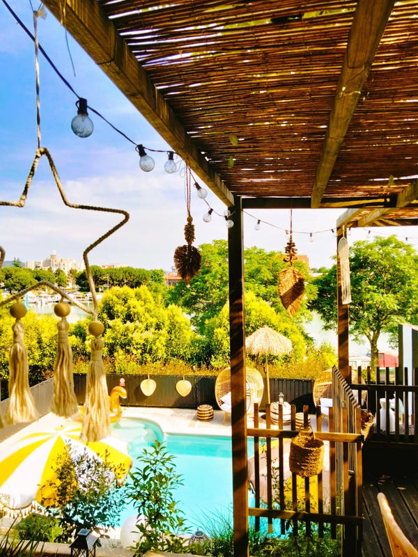 Maison - 380 m² - 10 pièces