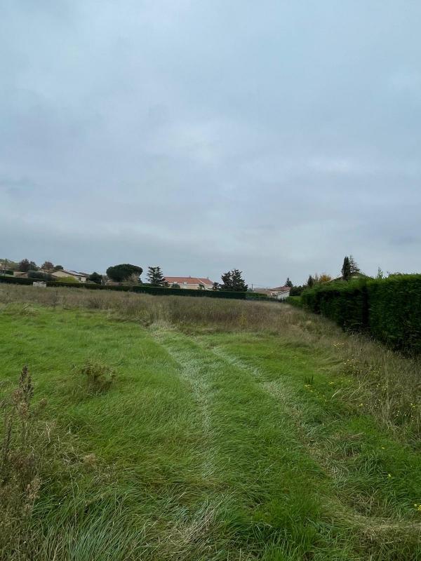 Terrain constructible - 335 m²