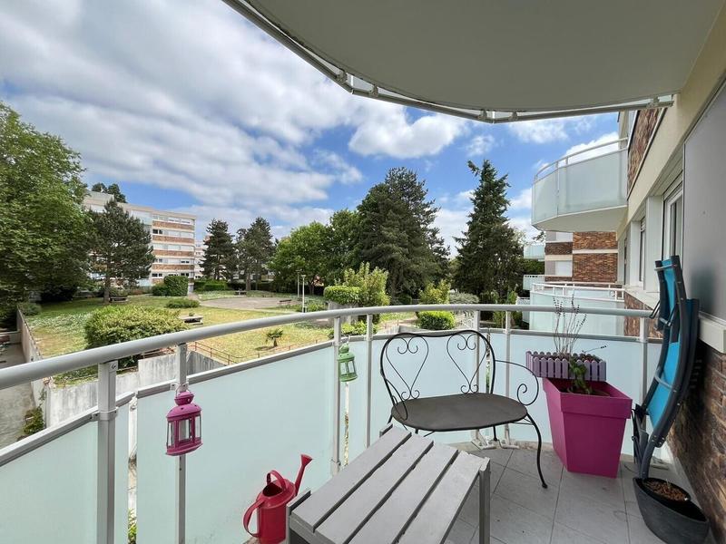 Appartement - 89 m² - 4 pièces