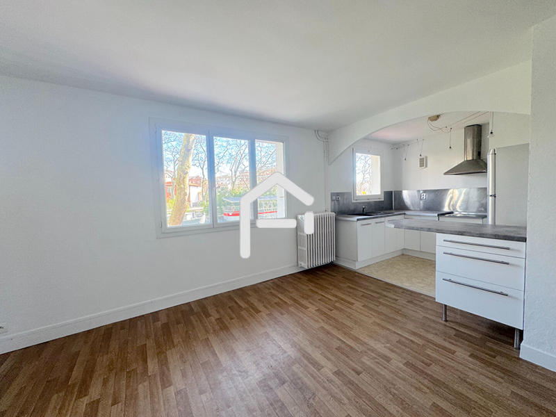 Appartement - 84 m² - 4 pièces