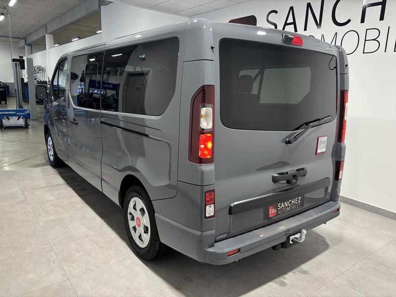 Renault Trafic III (2) Combi L2 2.0 Dci 150 9pl Bva9 Red