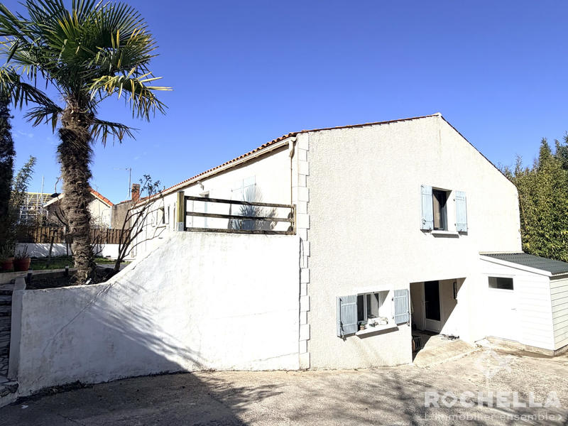 Maison - 183 m² - 7 pièces