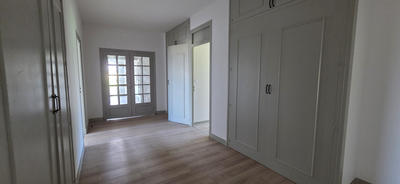 Appartement - 150 m² - 6 pièces