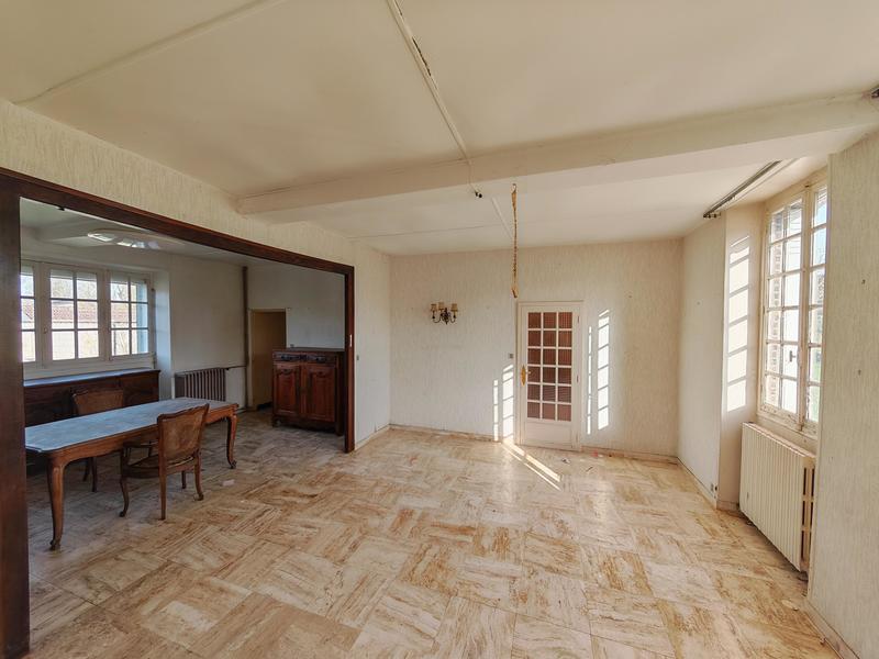 Villa - 240 m² - 9 pièces