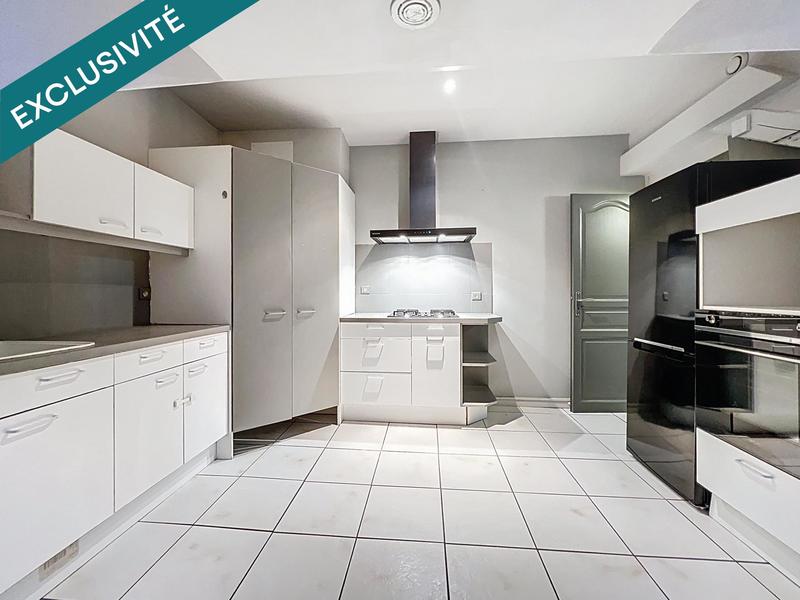 Appartement - 80 m² - 5 pièces