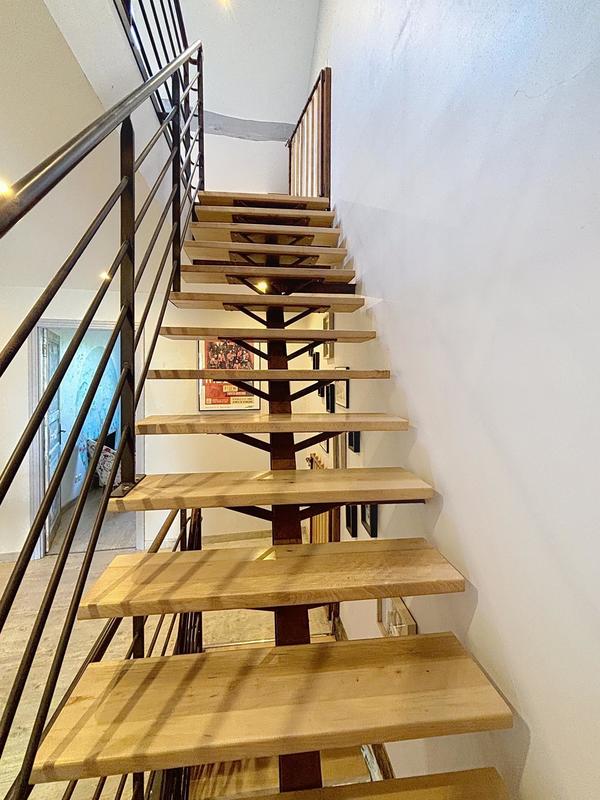 Maison - 155 m² - 6 pièces