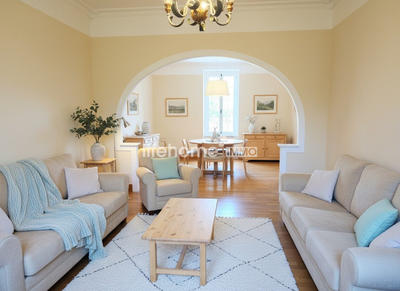 Villa - 295 m² - 9 pièces