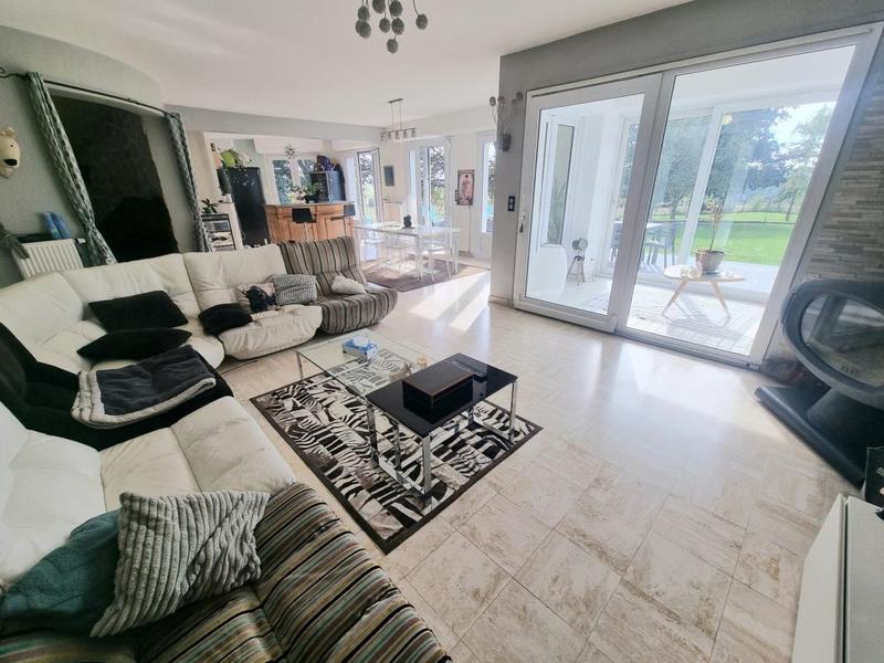 Demeure - 187 m² - 7 pièces