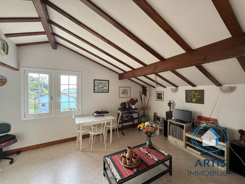 Maison - 164 m² - 5 pièces