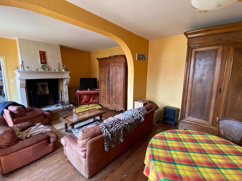 Demeure - 155 m² - 6 pièces