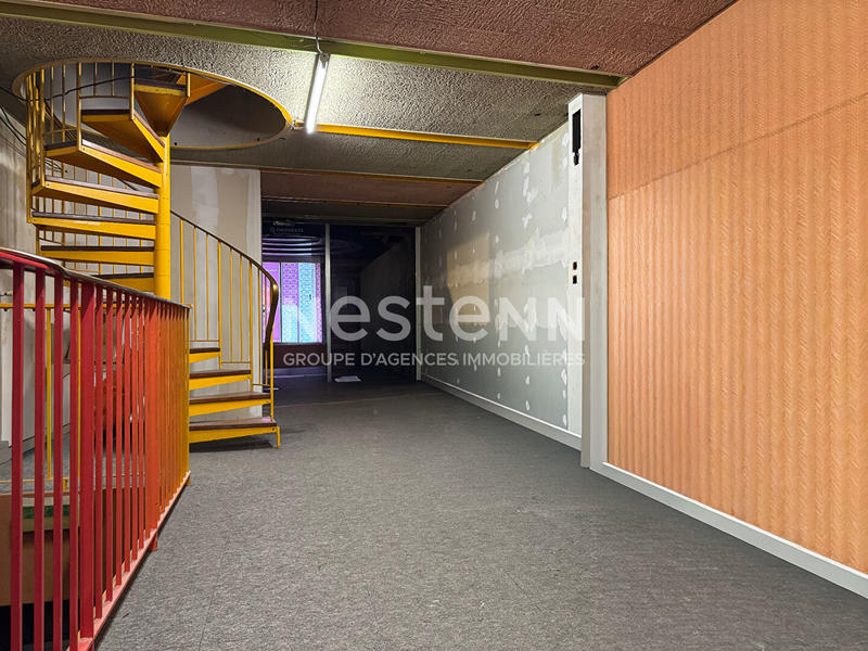 Local commercial - 300 m²