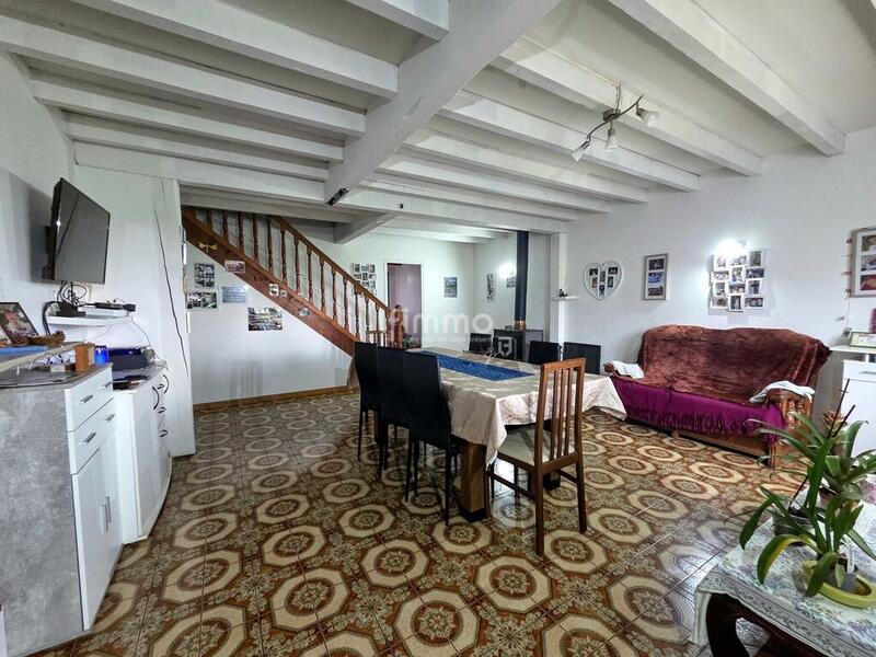 Maison - 100 m² - 5 pièces