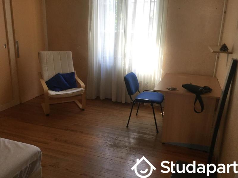 Chambre - 15 m² - 1 pièce