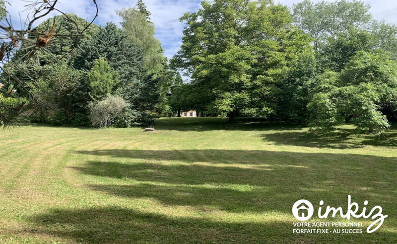 Maison - 436 m² - 14 pièces