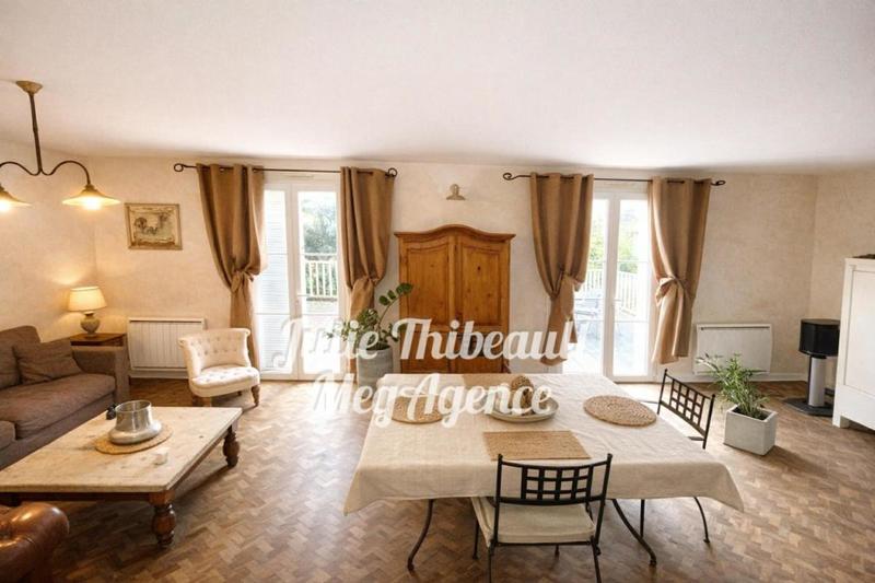 Maison - 92 m² - 4 pièces