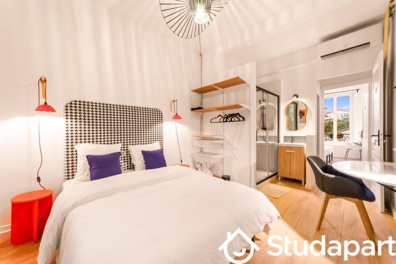 Chambre - 10 m² - 1 pièce